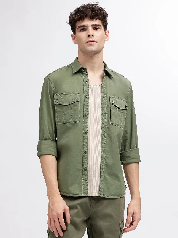 Iconic Men Olive Solid Spread Collar Full Sleeves Shirt